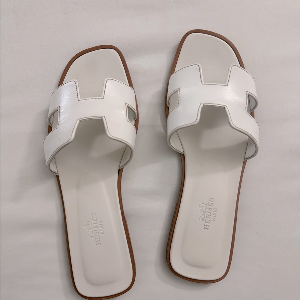 Hermes Oran 37 White Sandal